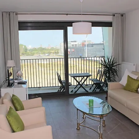 Residentie Crystal Ref 93 *
