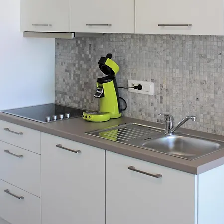 Residentie Crystal Ref 93 *